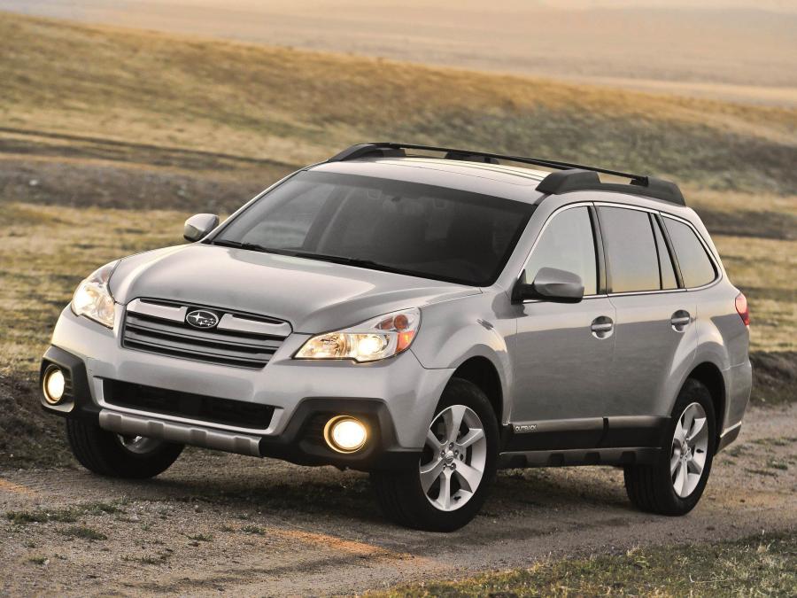  Subaru Outback 2.5i 2012 года  (US) (фото 6 из 20)